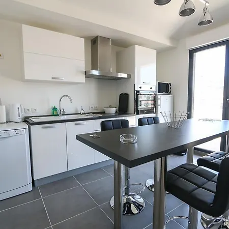 Rue Merle Apartment *