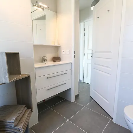 Apartment Rue Merle